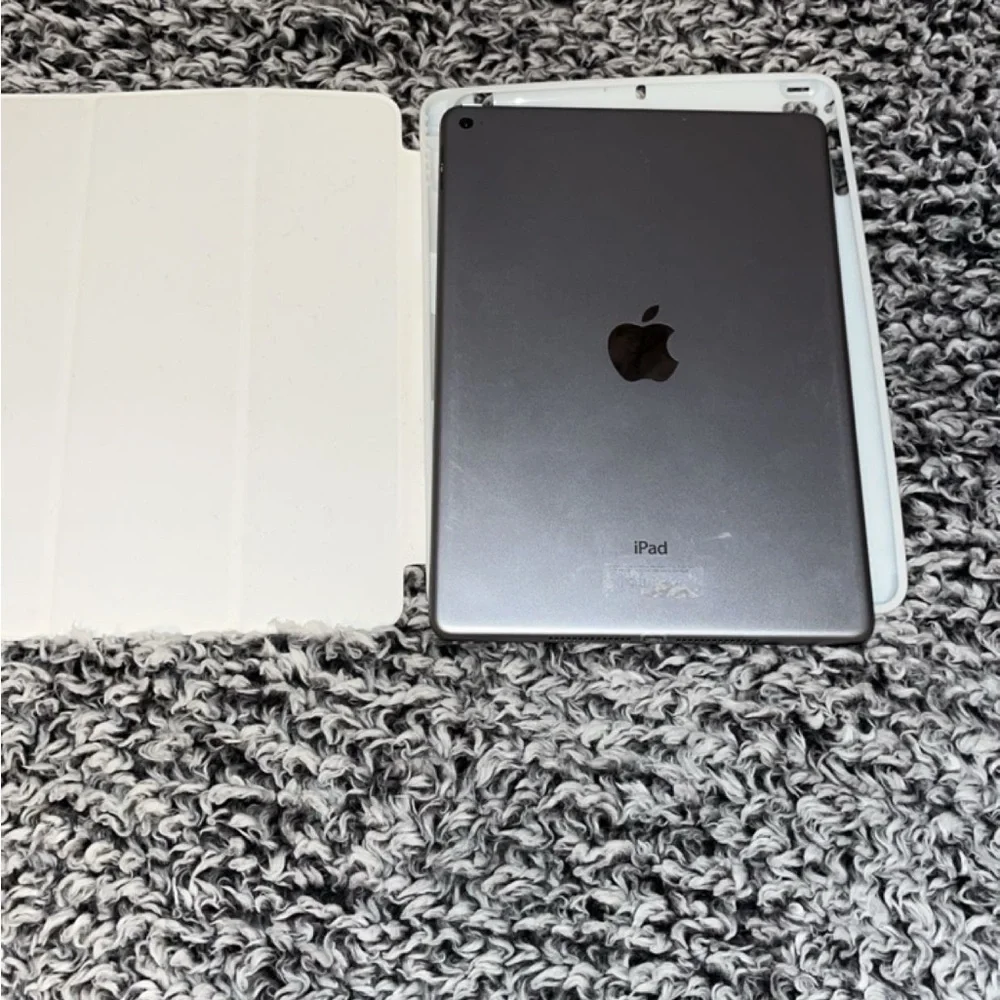 appel iPad perfect condition do not use it anymore